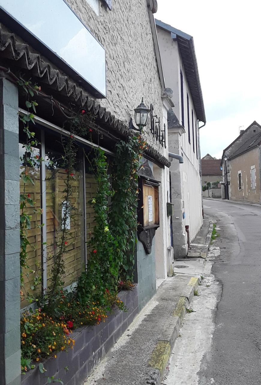 科塔斯民宿 Mailly-la-Ville 外观 照片